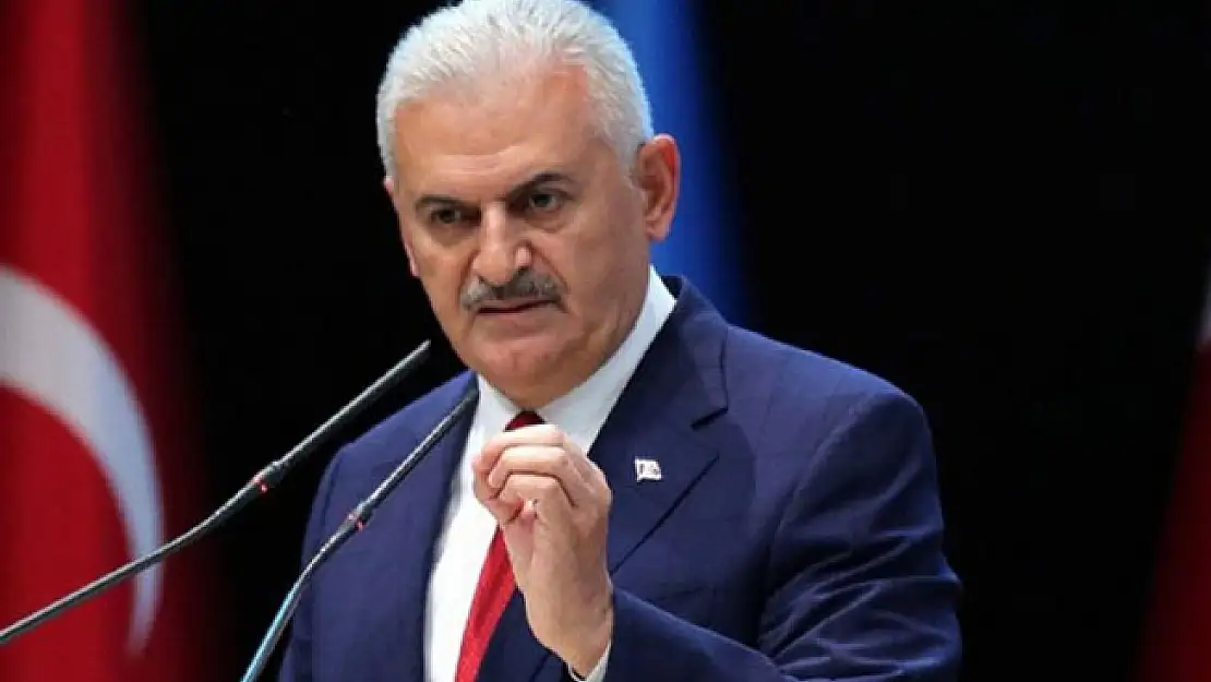 Başbakan'dan bayrak krizi açıklaması!