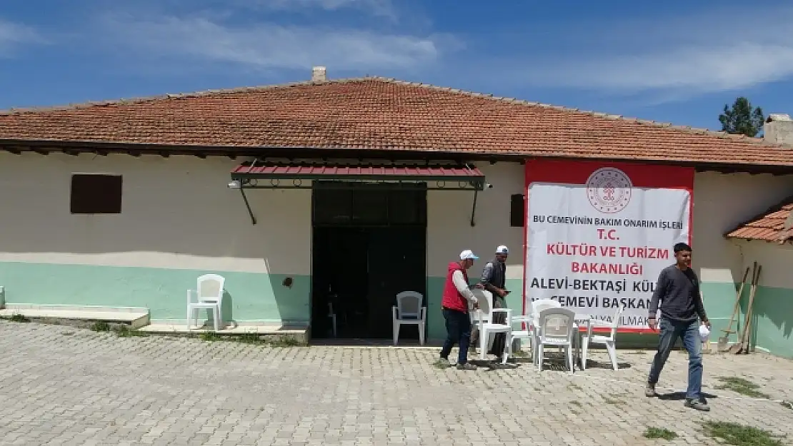 Restorasyona alınan cemevinde çalışmalar sürüyor