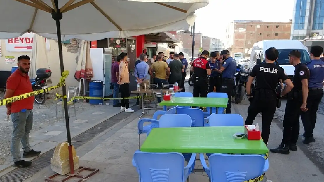 Köftecide silahlı kavga: 5 yaralı