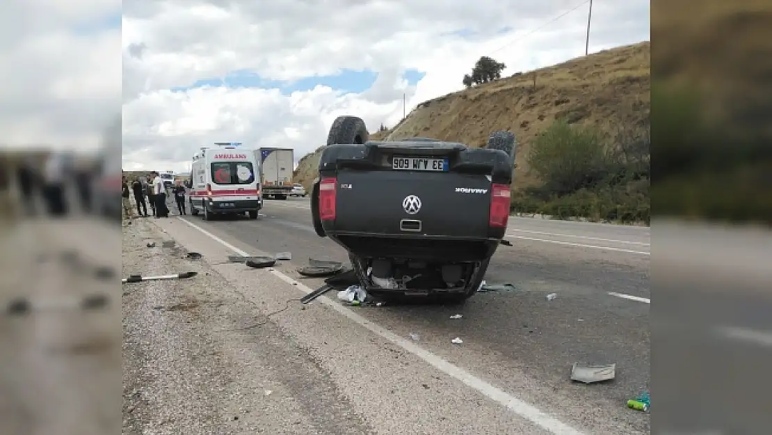 Otomobil ile kamyonet çarpıştı: 3 yaralı