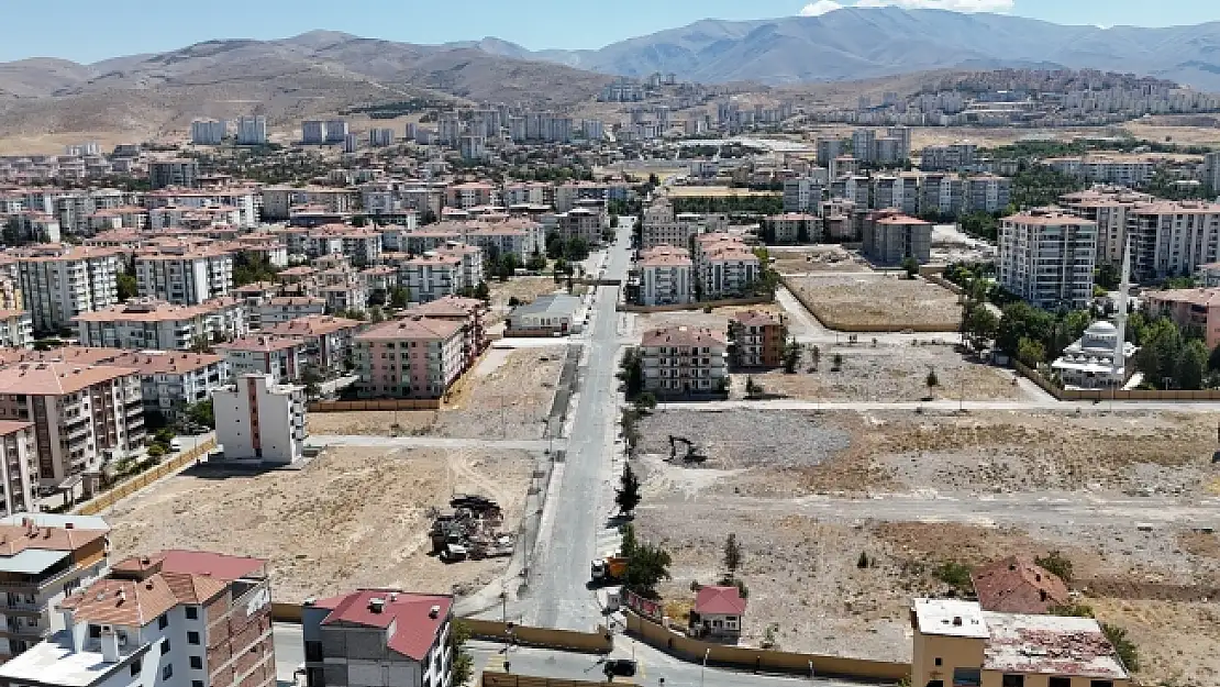 Zaviye'de çalışmalar başladı, 1 yılda konutlar bitirilecek...