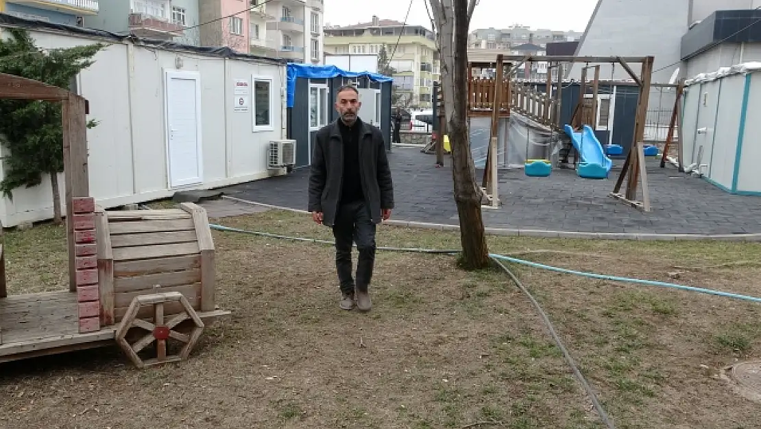 Boşanma aşamasındaki baba, engelli kızının velayetini istiyor