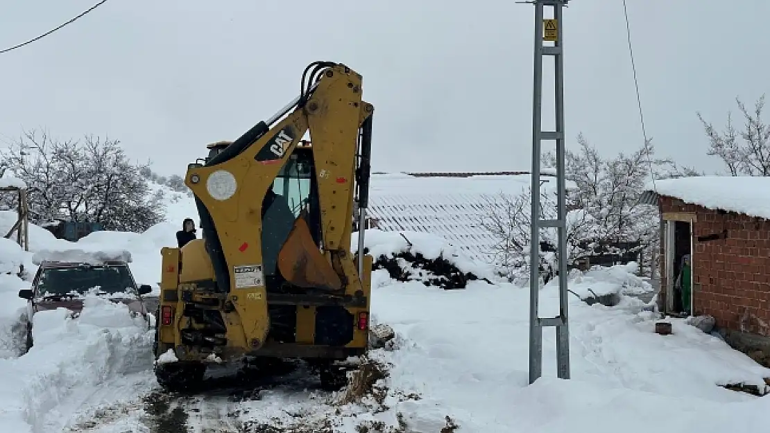 Battalgazi Belediyesi ekipleri hamile kadını kurtardı