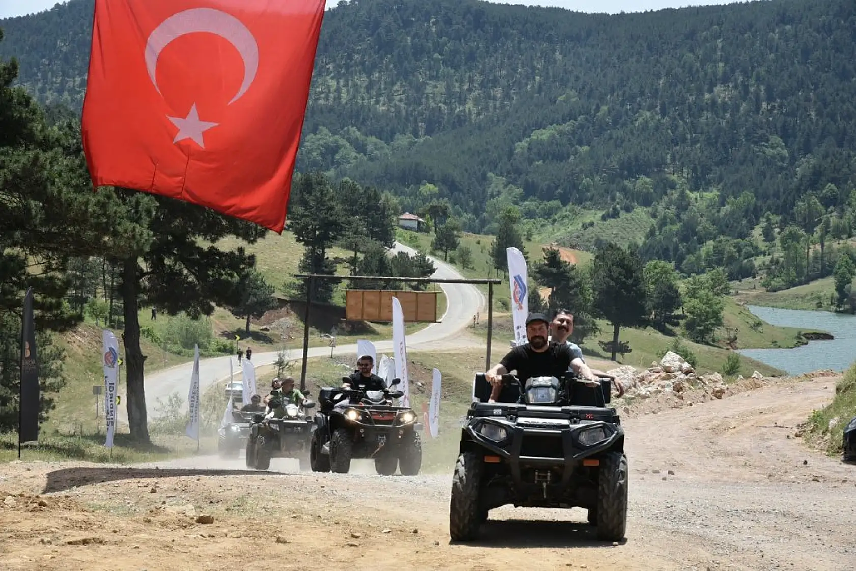 Sındırgı kamp ve karavan festivali doğaseverleri bir araya getirdi