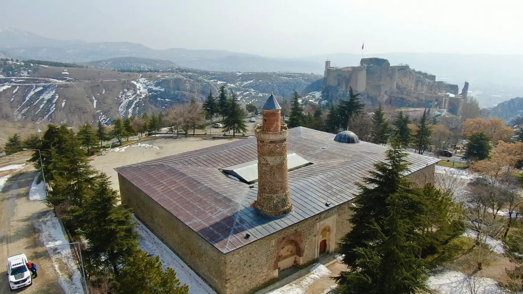 Yerli ve yabancı turistler Elazığ'a gelince bu minareyi görmeden dönmüyor