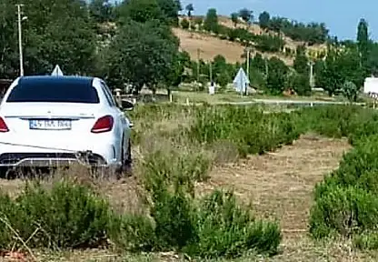 Otomobil istasyondan çıkan motosiklete çarptı: 1 ölü
