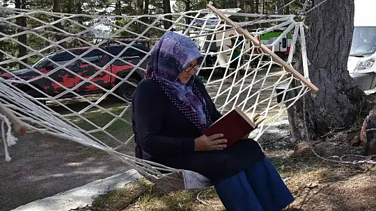 'Doğal şehir' Sındırgı'da Kamp ve Karavan Festivali başladı