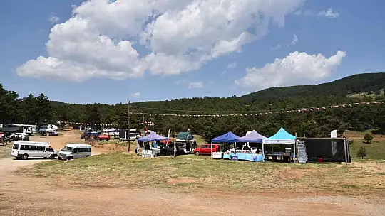 'Doğal şehir' Sındırgı'da Kamp ve Karavan Festivali başladı