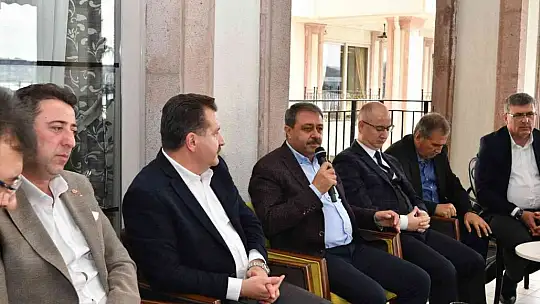 10 Ocak İdareciler Günü Ayvalık'ta kutlandı