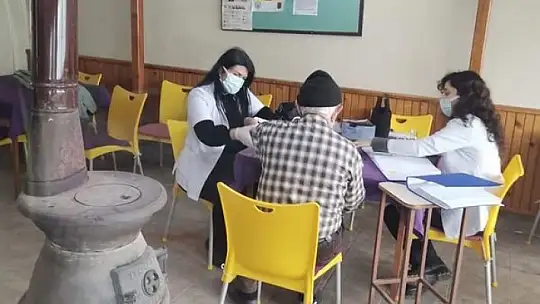 Ada halkına sağlık hizmeti devam ediyor