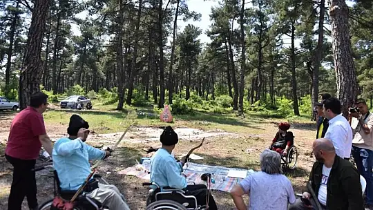 Altıeylül'de sevgiye engel yok