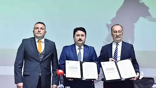 Altıeylül'den çifte protokol