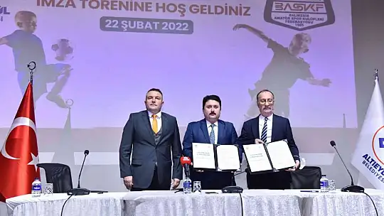 Altıeylül'den çifte protokol