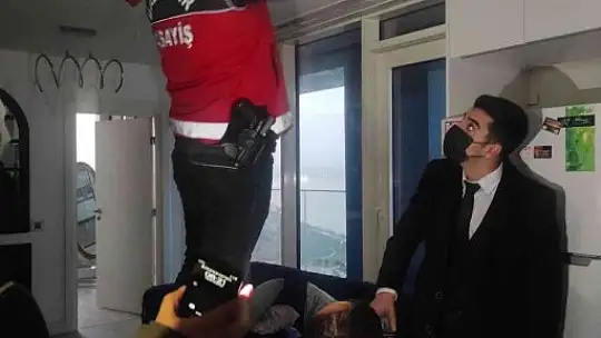 Araç kiralama operasyonu: 24 gözaltı