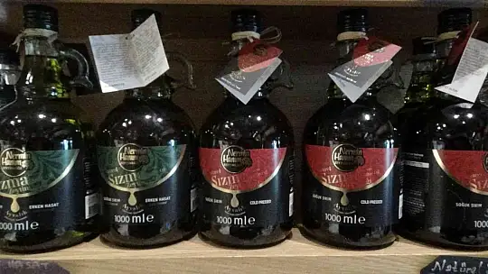 Ayçiçeğine inat yerli üretim zeytinyağı fiyatını koruyor