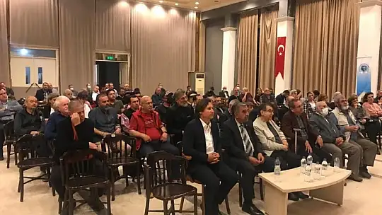 Ayvalık'ın efsane Belediye Başkanı Ahmet Tüfekçi unutulmadı