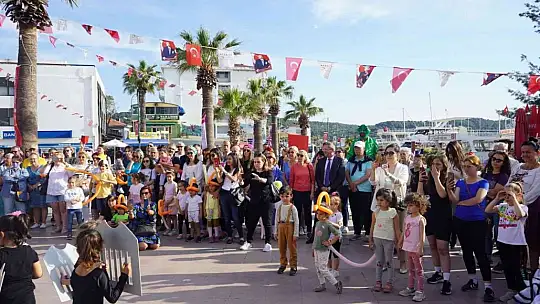 Ayvalık'ta 11. Uluslararası Tiyatro Festivali coşkusu