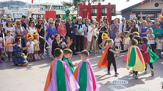Ayvalık'ta 11. Uluslararası Tiyatro Festivali coşkusu