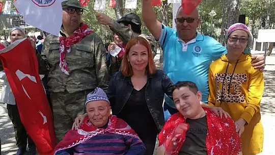 Ayvalık'ta engellilerin askerlik heyecanı
