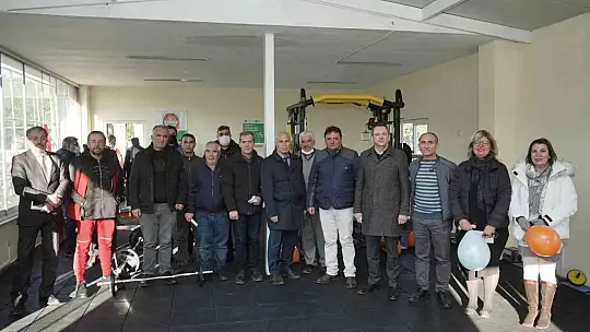 Ayvalık'ta spor ve satranç ile bağımlılığa şah mat