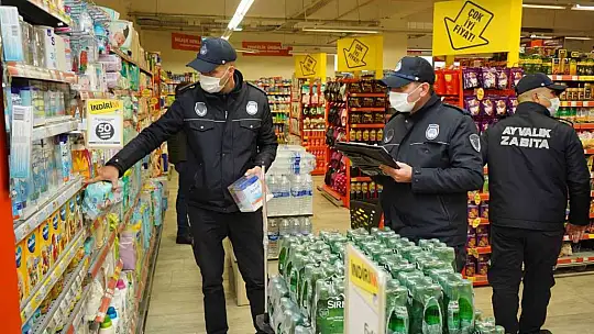 Ayvalık'ta zabıta ekipleri, fahiş fiyatla satış yapanlara göz açtırmıyor