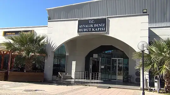 Ayvalık'tan Yunan adalarına seferler başlıyor, esnaf sevinçli