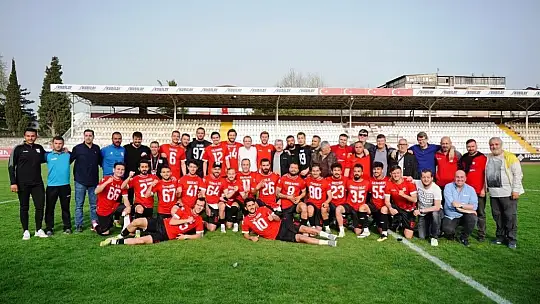 Ayvalıkgücü Belediyespor 6 yıl sonra yeniden 3. ligde