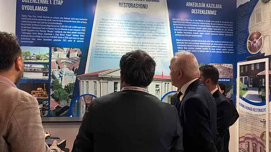 Bakan Ersoy, Balıkesir Büyükşehir'in çalışmalarını inceledi