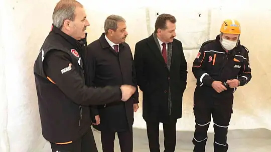 Balıkesir'de 'Deprem Anı ve Tahliye Tatbikatı' yapıldı