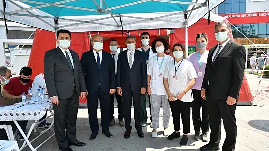 Balıkesir'de 1 milyonuncu aşı yapıldı