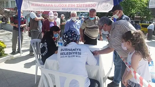 Balıkesir'de 60 yaş üstü vatandaşlara HES kodlu anahtarlık