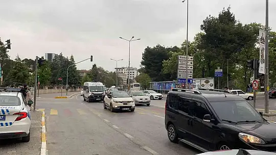 Balıkesir'de bayram öncesinde trafik yoğunluğu