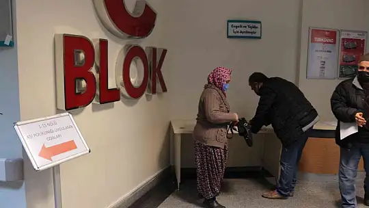Balıkesir'de ilk TURKOVAC aşısı yapıldı