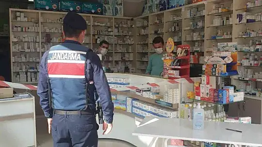 Balıkesir'de maske ve mesafe denetimleri arttı