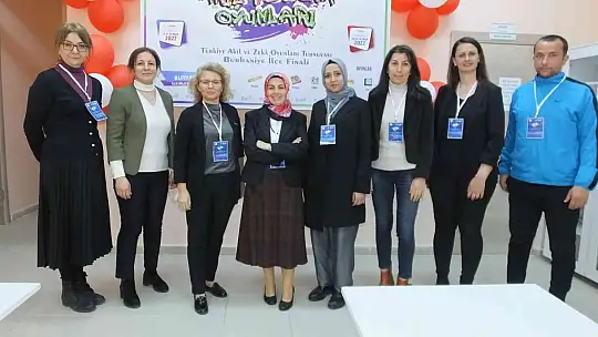 Balıkesir'de öğrencilere zeka ödülü