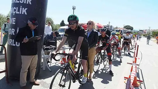 Balıkesir'de okullar arası bisiklet Türkiye birinciliği başladı
