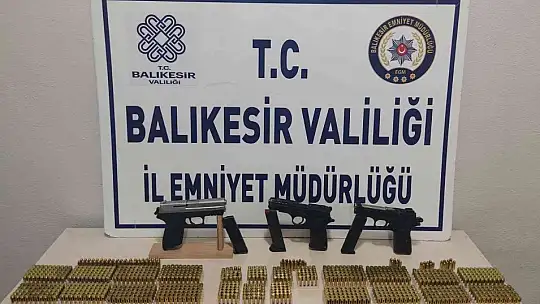 Balıkesir'de polis 129 aranan şahsı yakaladı