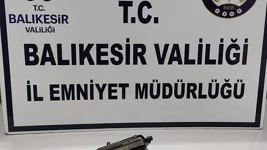 Balıkesir'de polis 129 aranan şahsı yakaladı