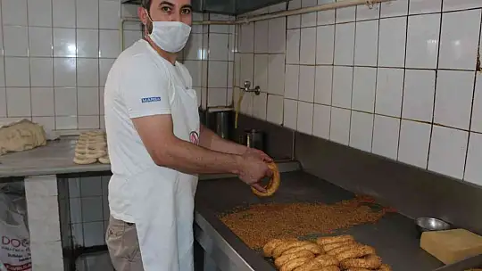 Balıkesir'de simit 3 lira oldu