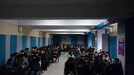 Balıkesir Emniyeti, okullarda SİBERAY'I anlattı.