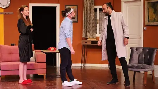 Balıkesir tiyatronun 'en'lerine ev sahipliği yapacak