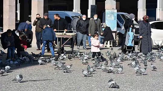 Balıkesir vaka sayısı en yüksek ilk 3 il arasında
