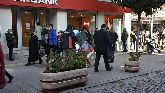 Balıkesir vaka sayısı en yüksek ilk 3 il arasında