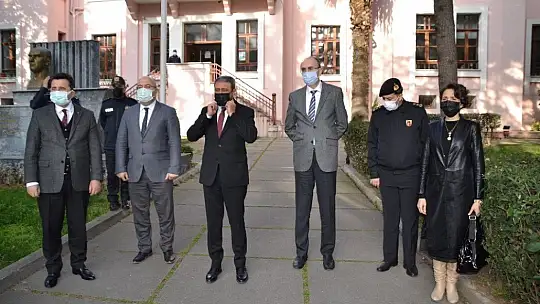 Balıkesir Valisi Şıldak'tan sanayi kuruluşlarına korona uyarısı