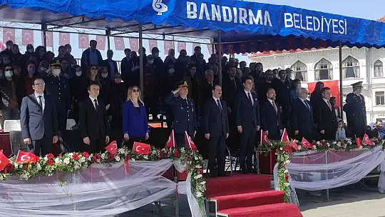 Bandırma'da 23 Nisan Kutlaması