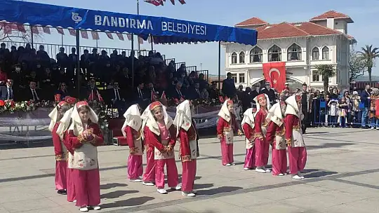 Bandırma'da 23 Nisan Kutlaması