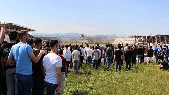 Bandırmaspor - Bursaspor maçı sonrasında arbede yaşandı