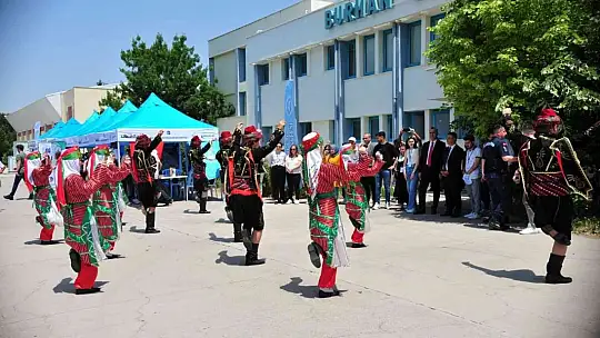 BAÜN'de Öğrenci Toplulukları Festivali gerçekleştirildi
