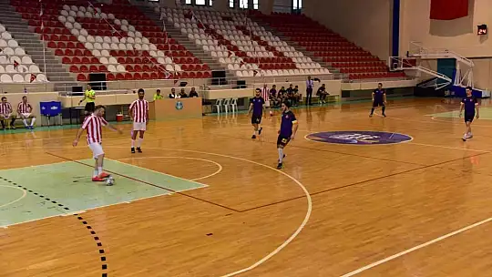 BAÜN Rektörlük kupasını Hastane futbol takımı kazandı