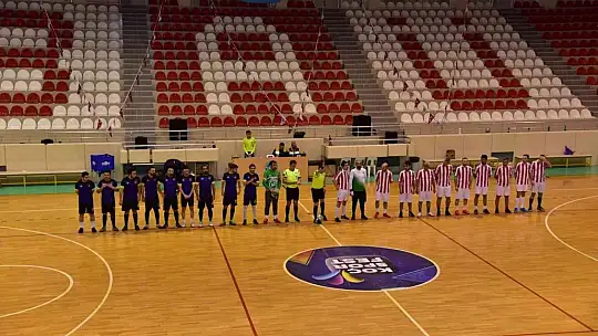 BAÜN Rektörlük kupasını Hastane futbol takımı kazandı